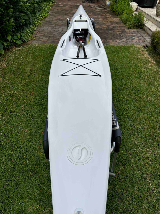 V5 ultra (2024) - for sale on behalf of customer - as new