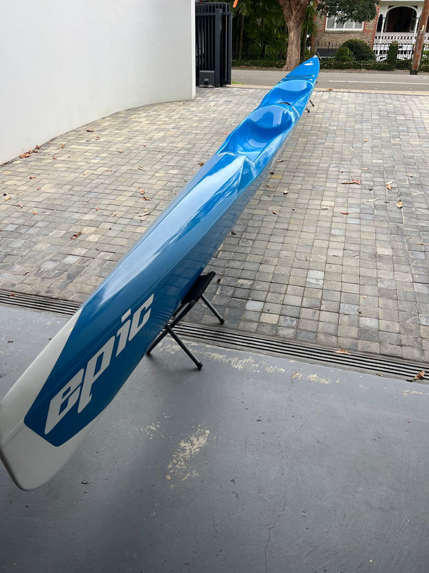 Epic V10 double elite - custom blue gel coat. A fantastic ski